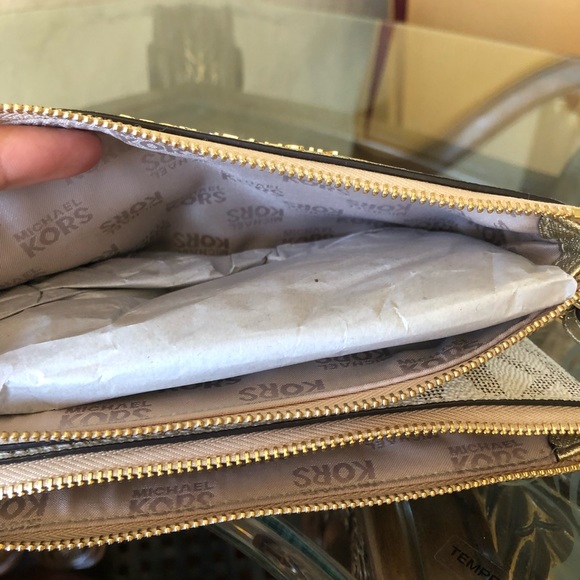 NWT Michael Kors glitter Double Zip gusset wallet - Picture 5 of 7